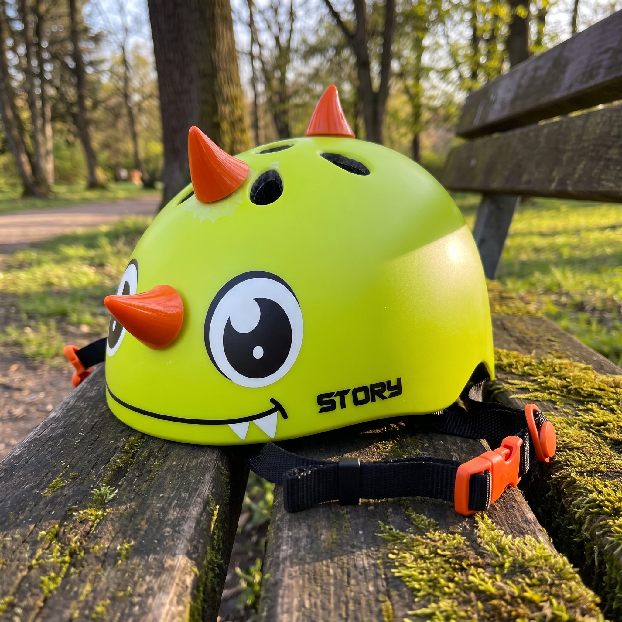 Story Pets Certified Kids Helmet