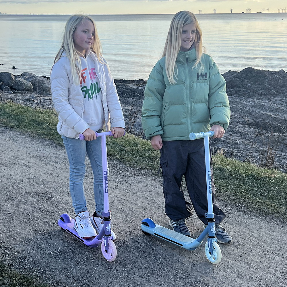 Story E-Motion Kids Electric Scooter