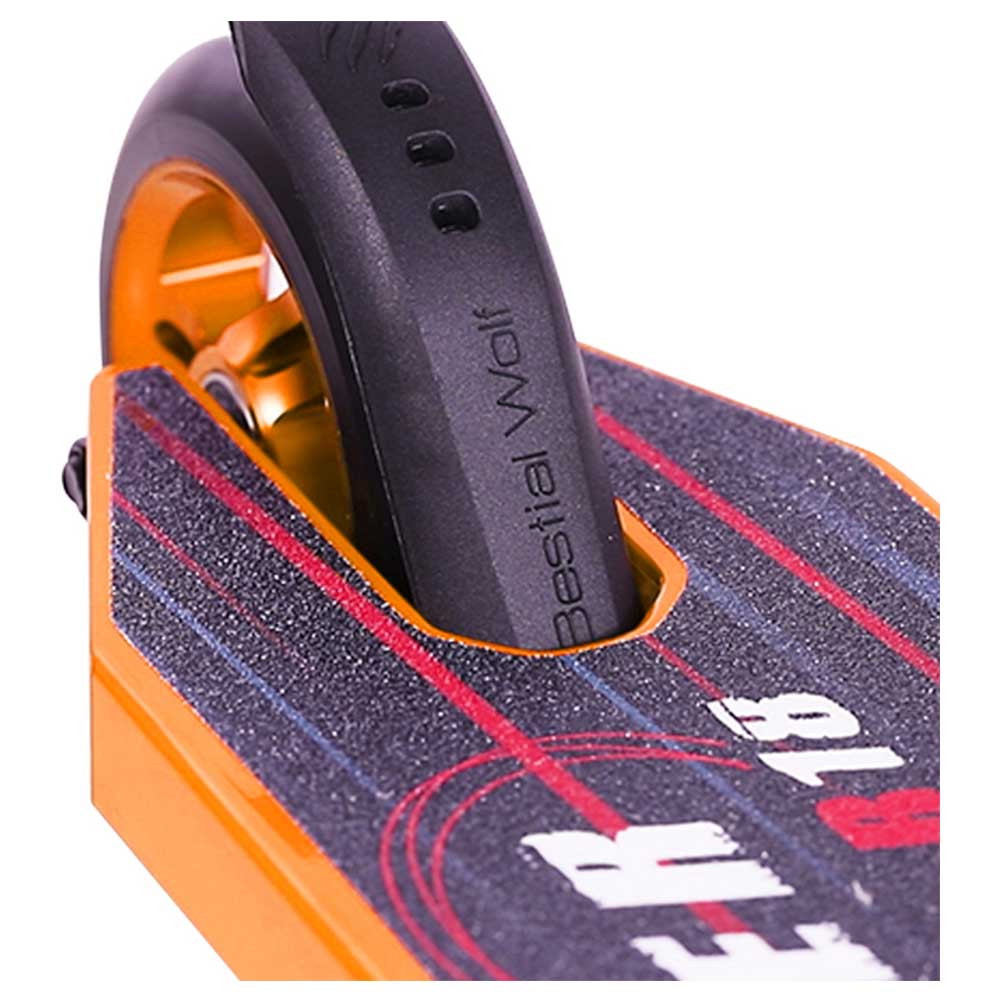 Bestial Wolf Booster B18 Stunt Scooter