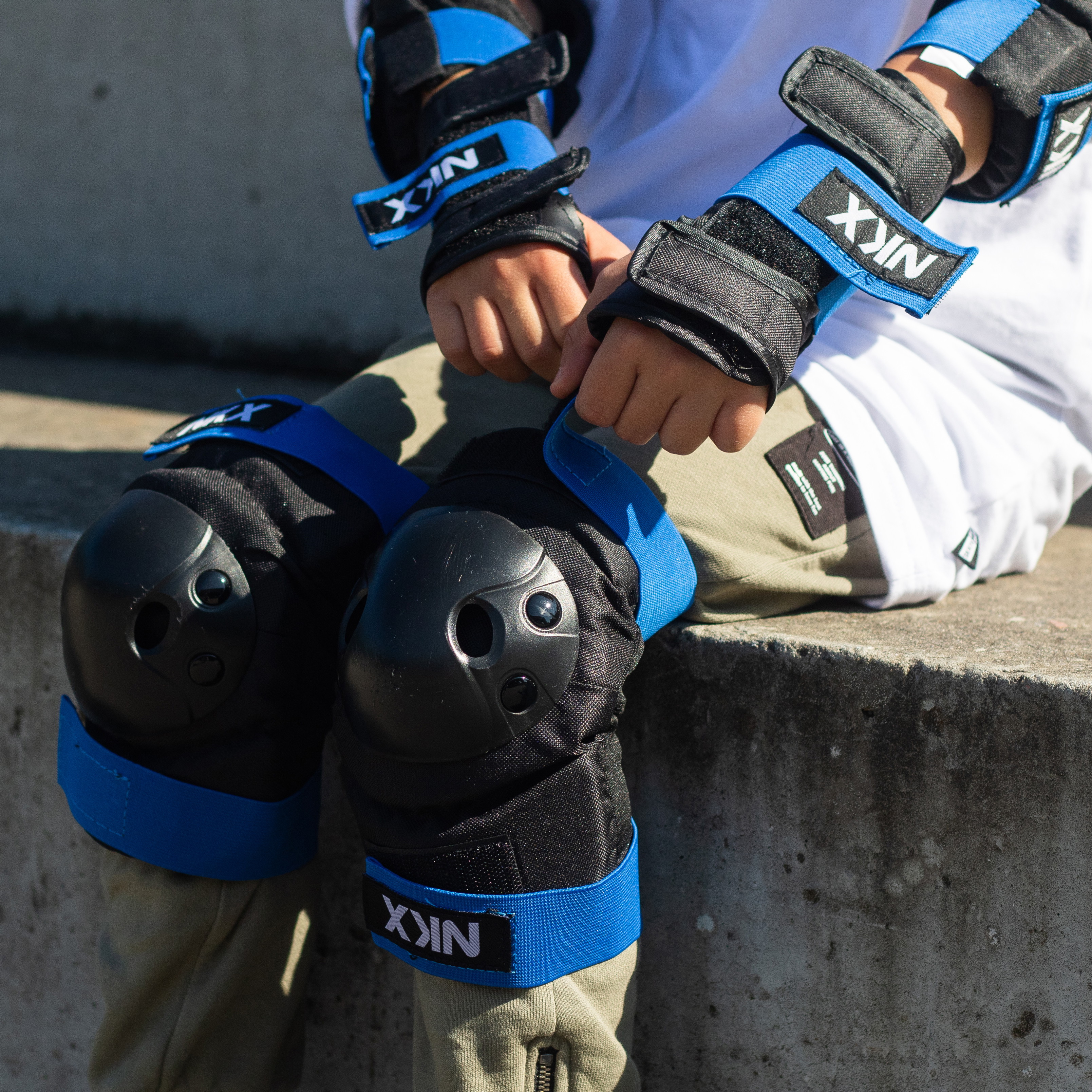 NKX Pro Kids Knee Pads