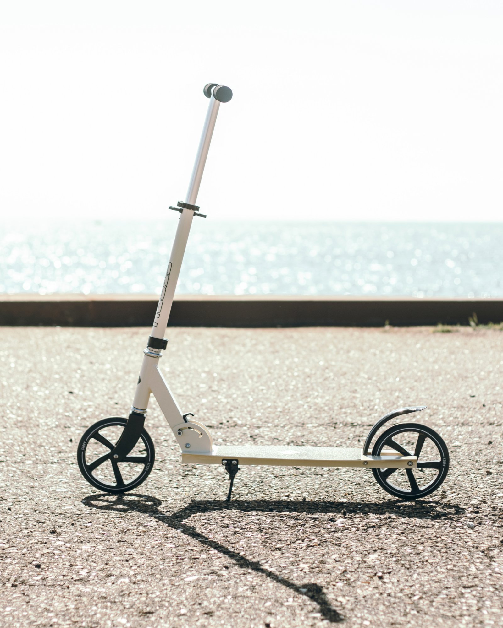 Story Swift Foldable Commuter Scooter