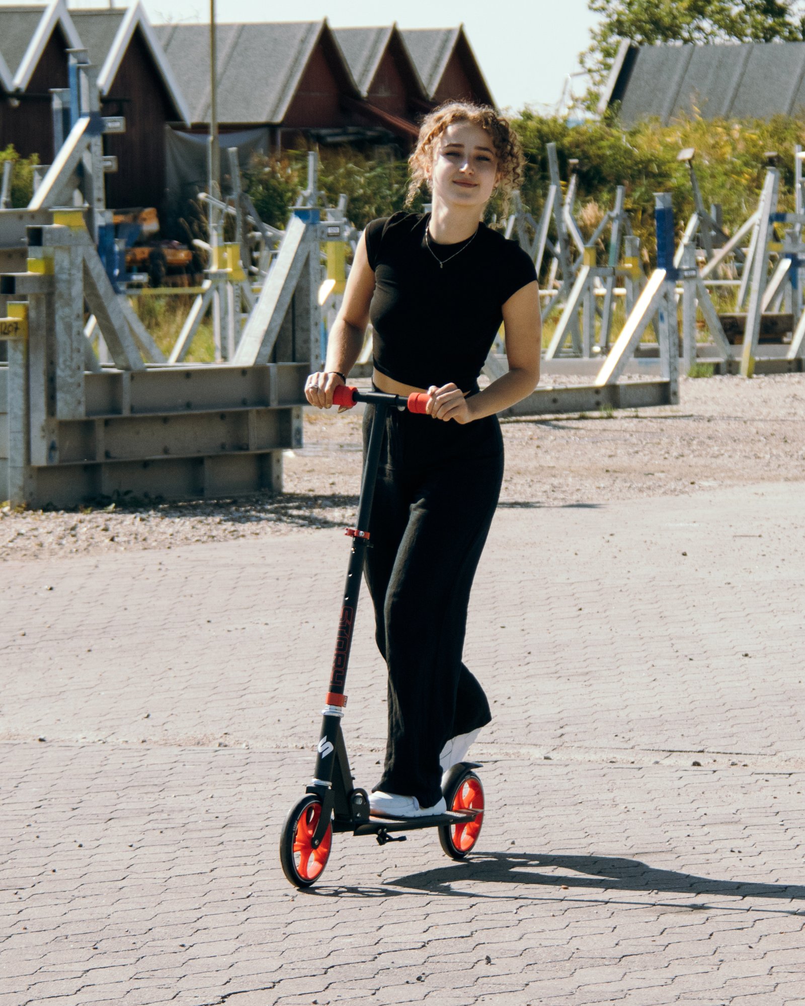 Story Swift Foldable Commuter Scooter